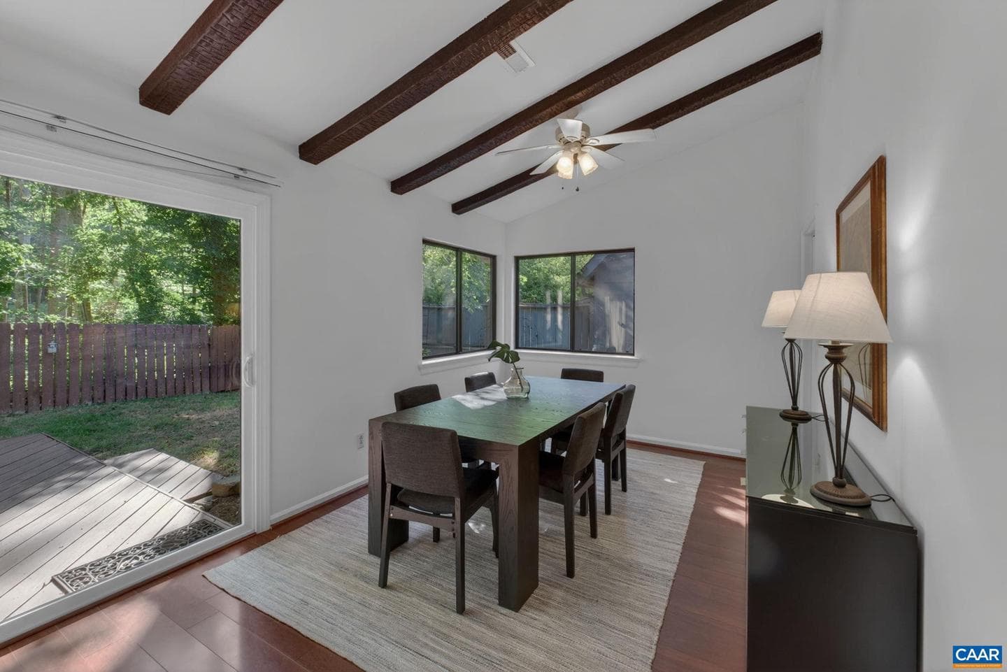 1511 Lake Forest Dr photo 8