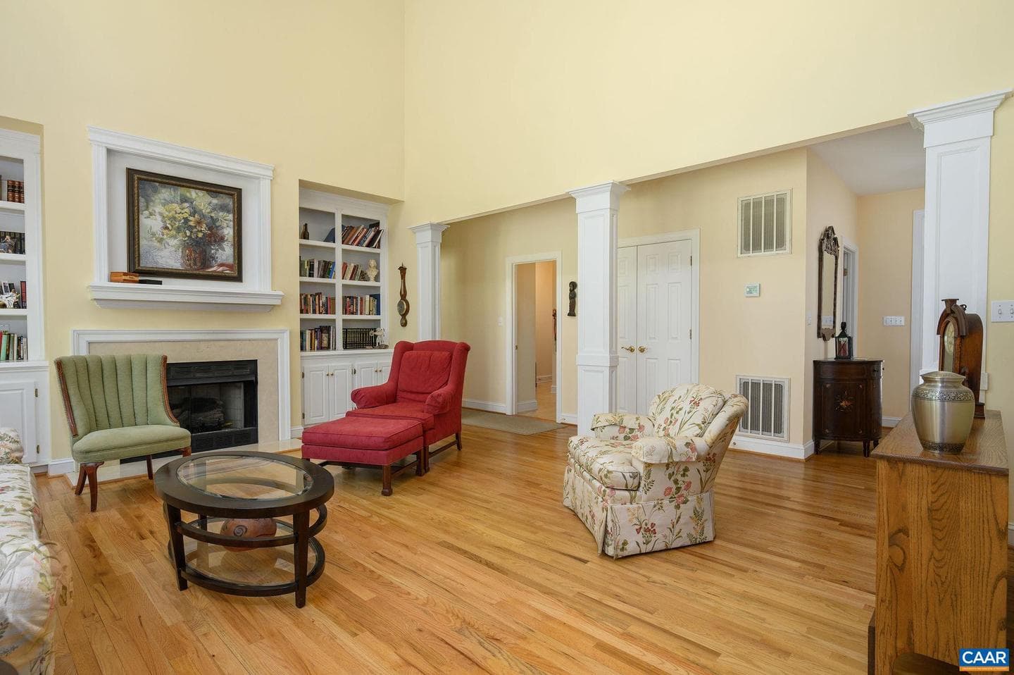 1708 Wright Ln photo 5