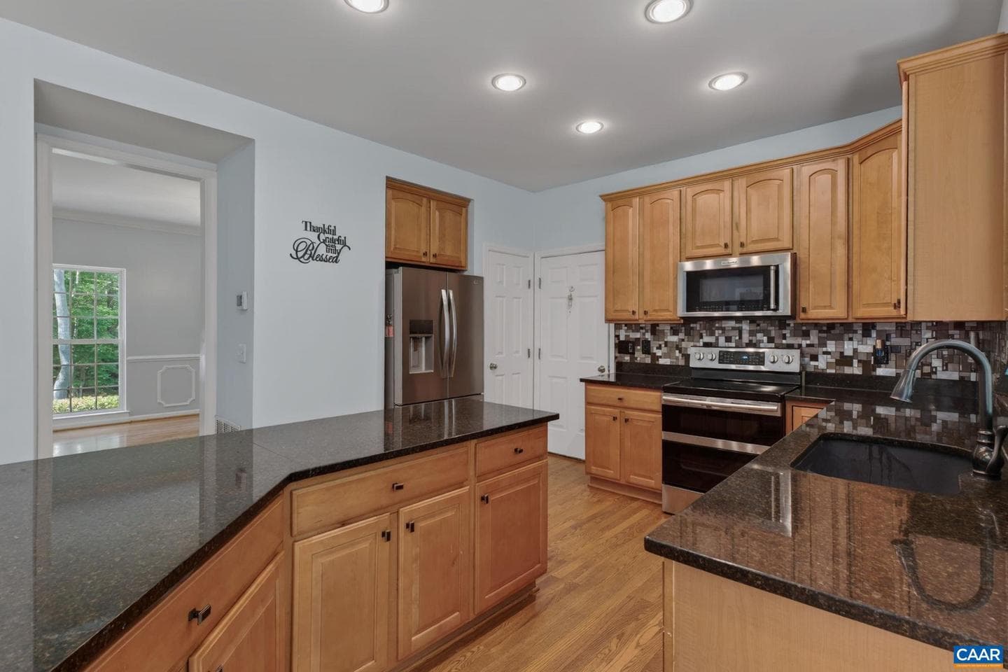 504 Willow Ridge Rd photo 10