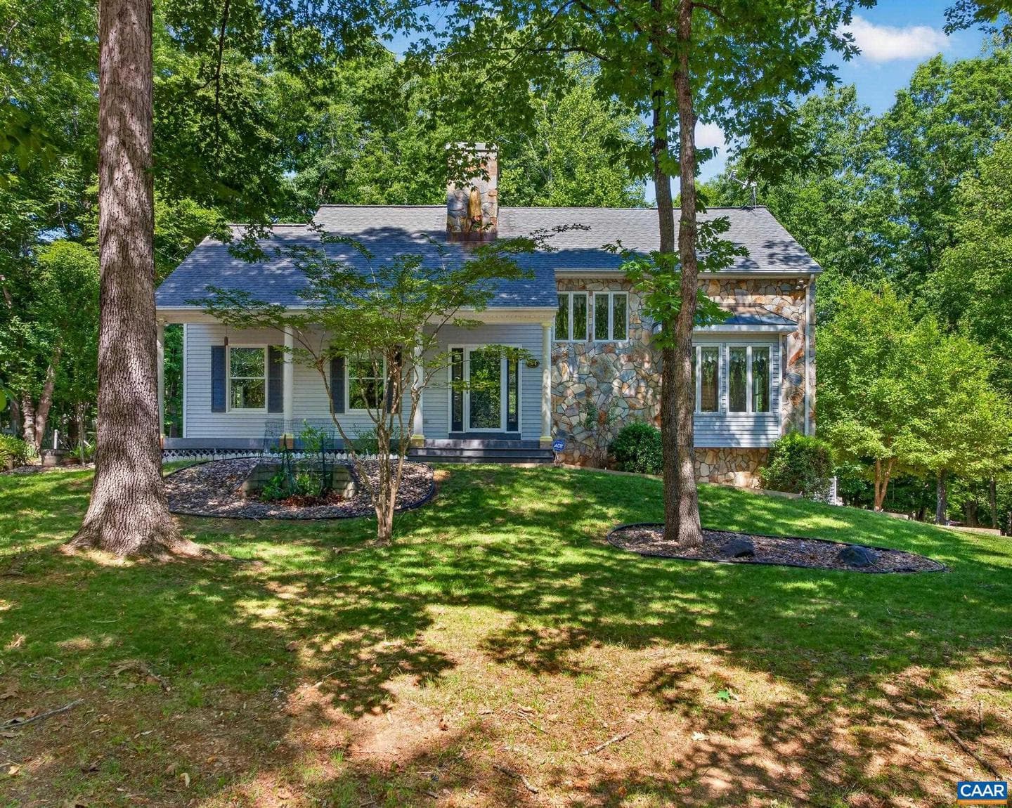 54 Amethyst Rd photo 4