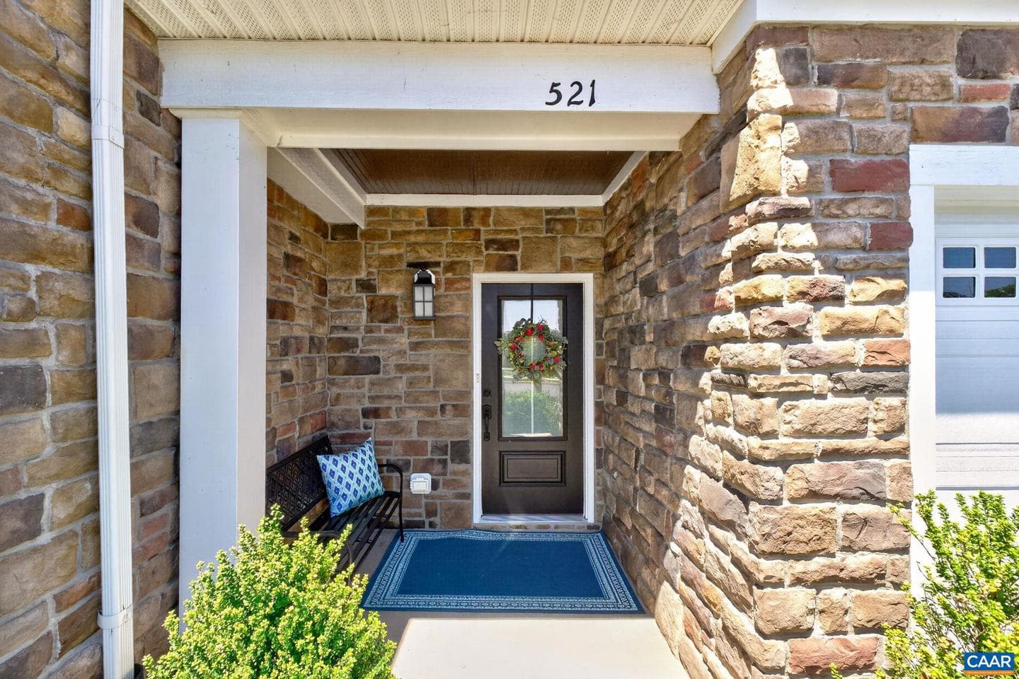 521 Crimson St photo 3