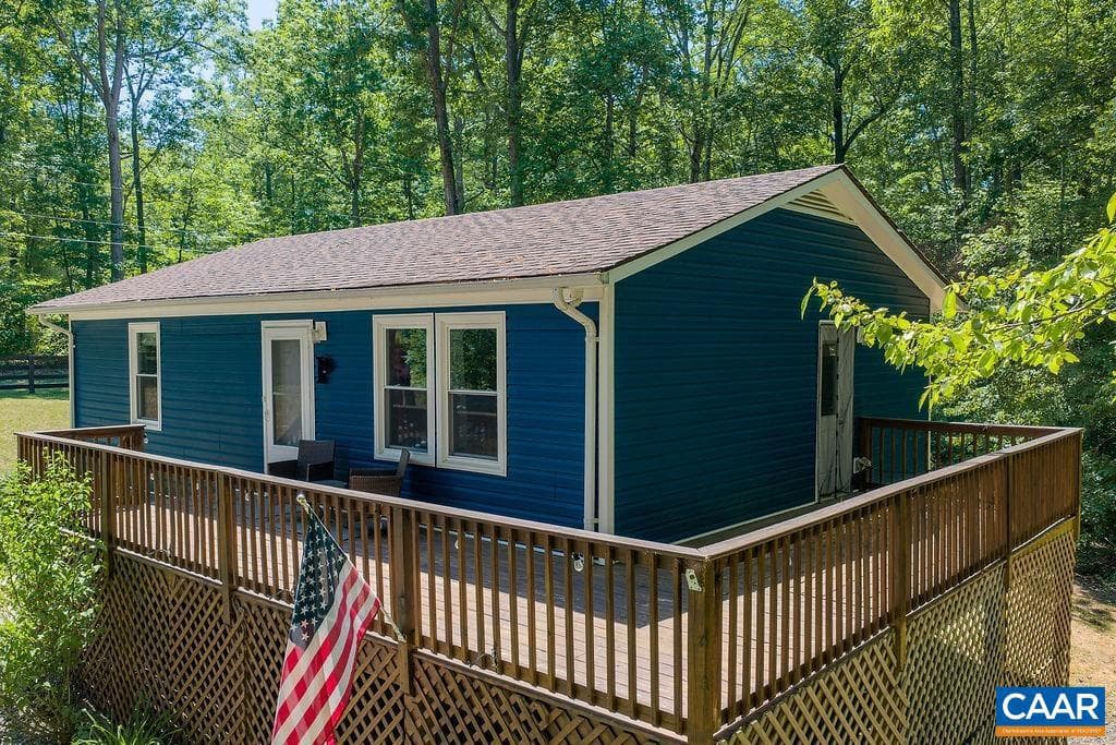 6920 Albevanna Spring Rd, Scottsville