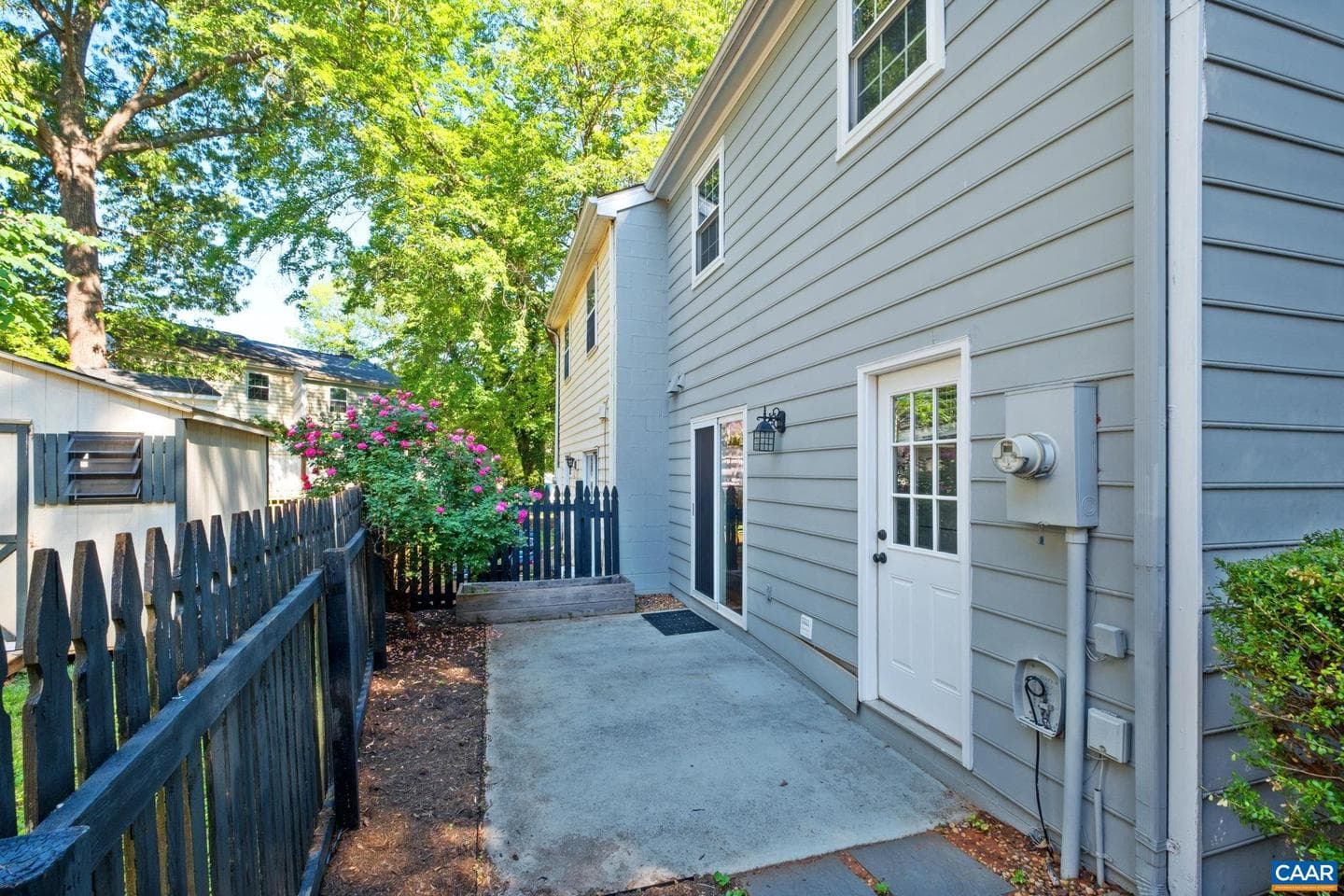 2415 Whitney Ct photo 18