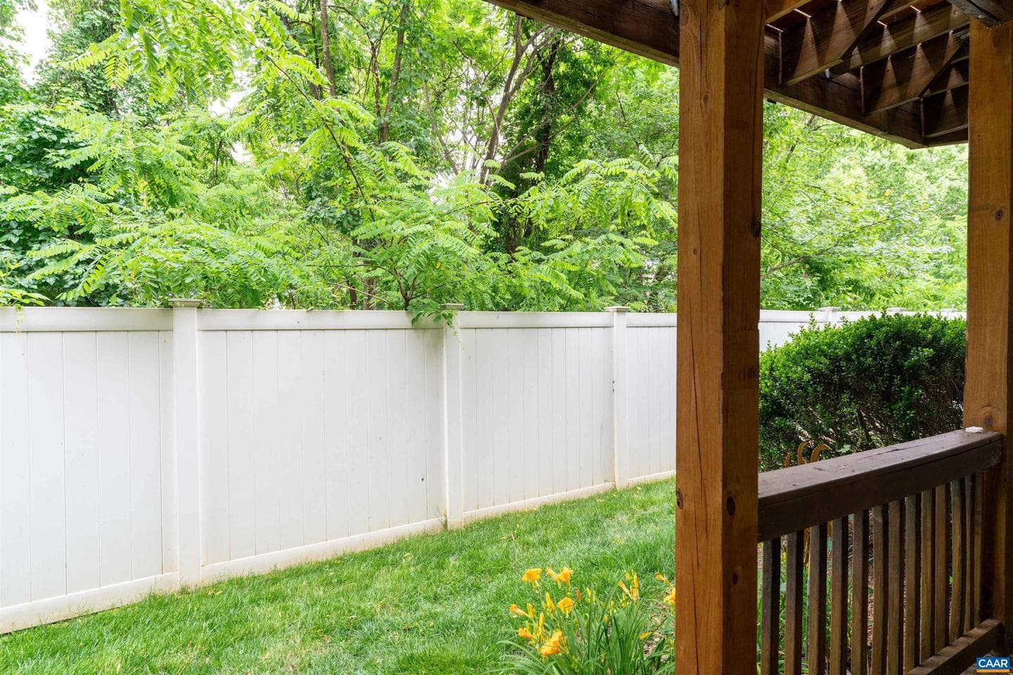 1039 Glenwood Station Ln photo 42