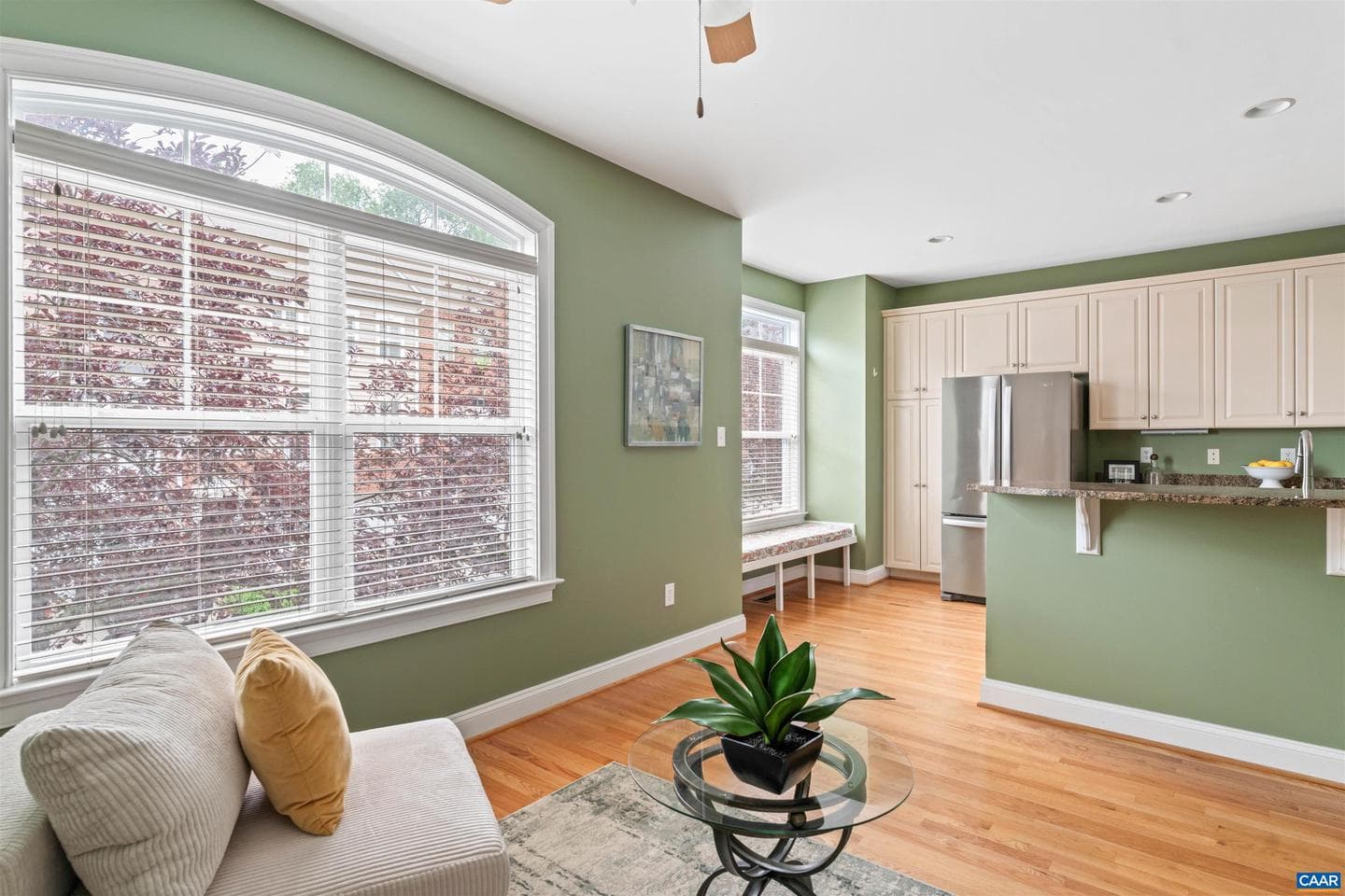 1039 Glenwood Station Ln photo 9