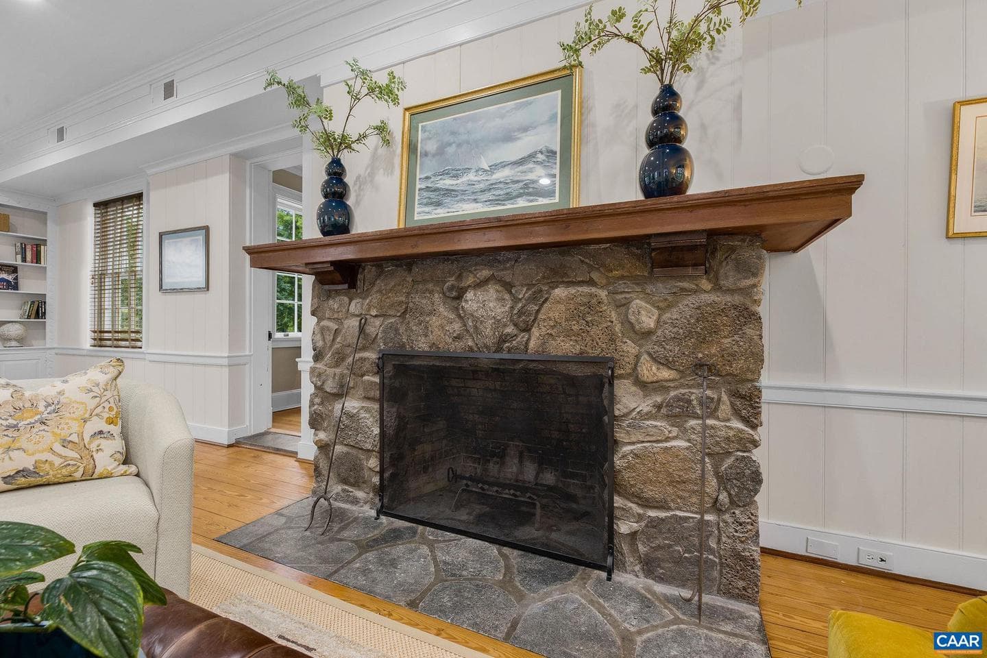 410 White Gables Ln photo 24