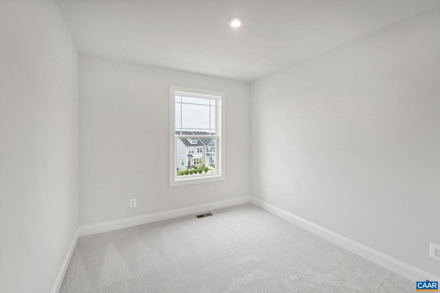 141 Park Ridge Dr photo 30