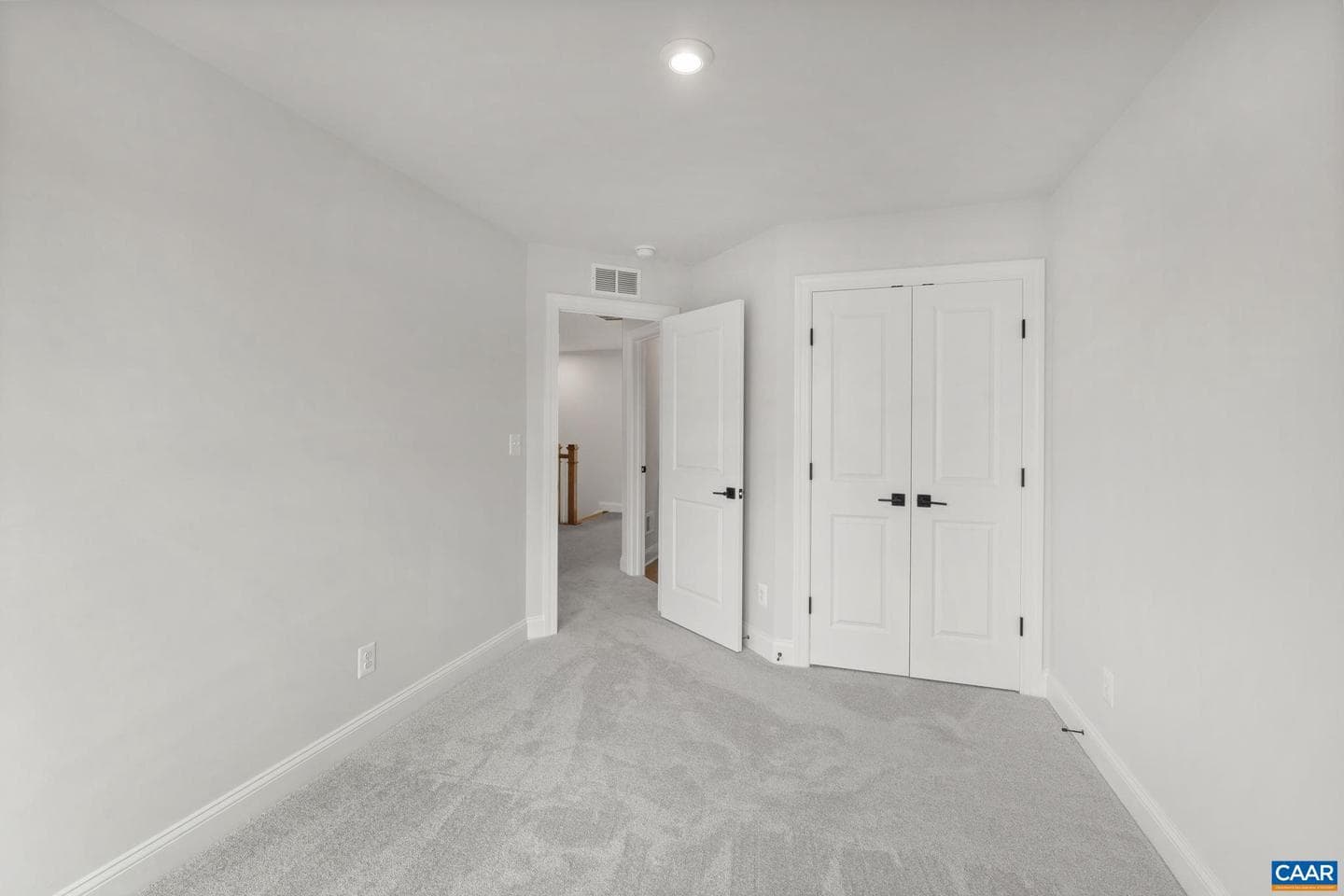 141 Park Ridge Dr photo 34