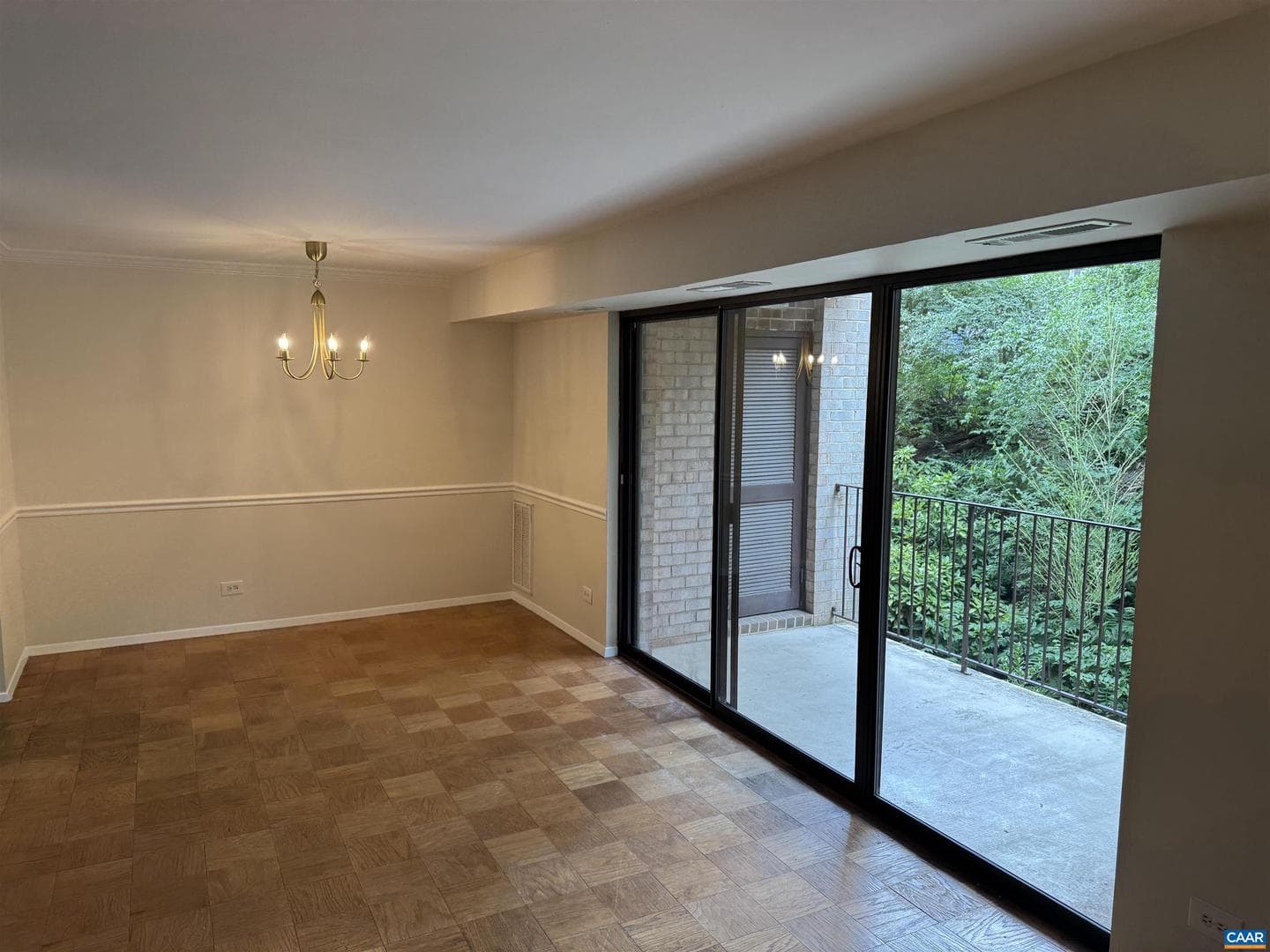 511 N 1st St #308 photo 9