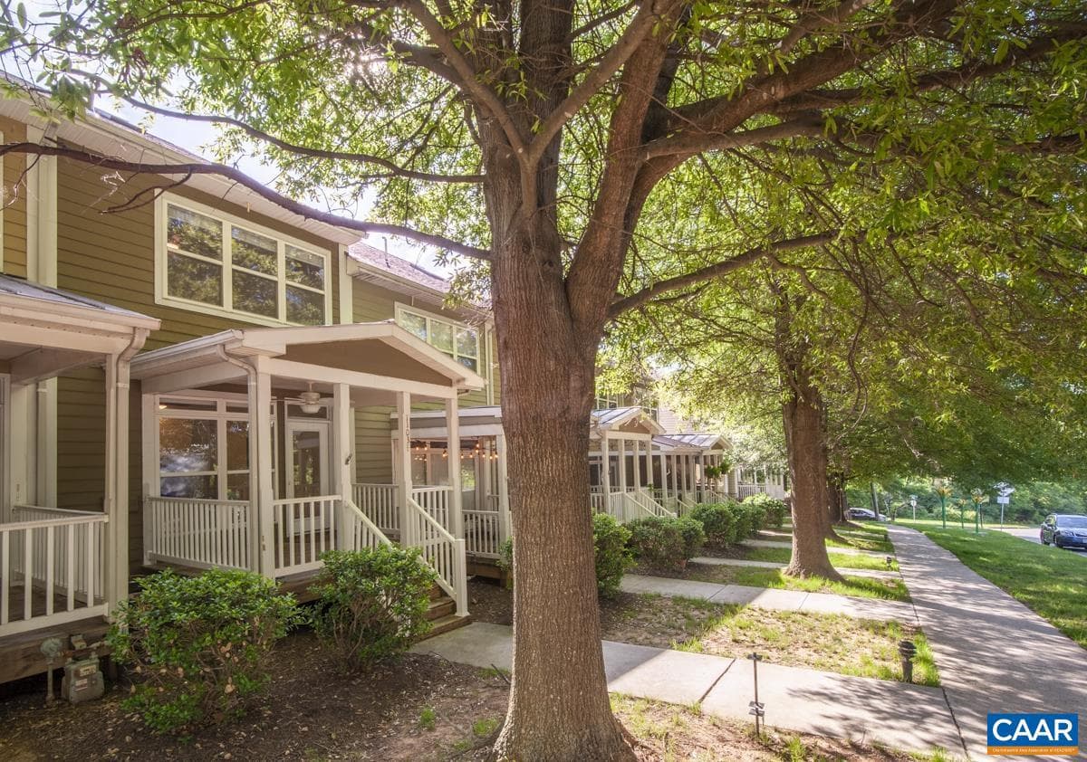 1103 Druid Ave #E, Charlottesville