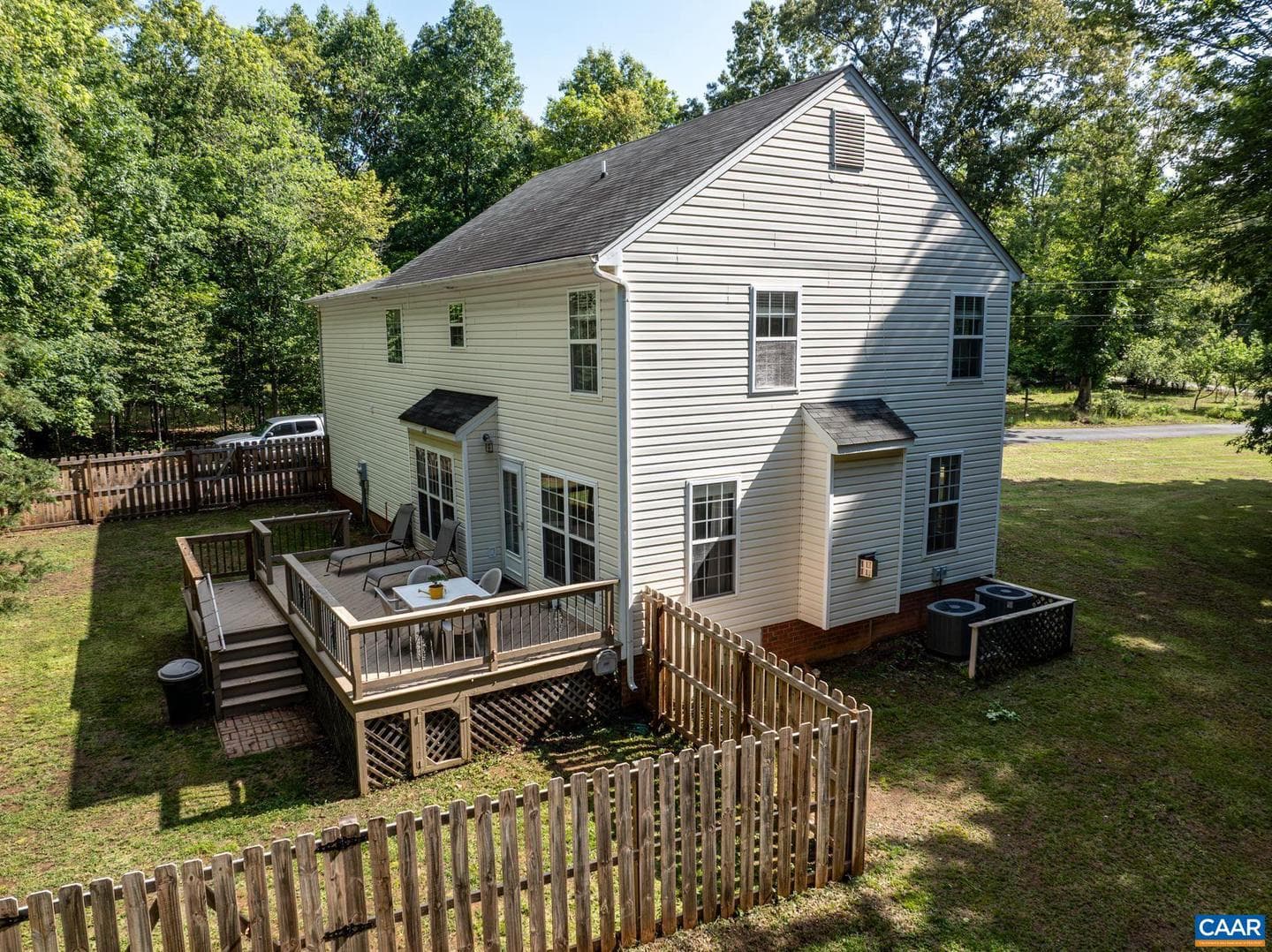 46 Rock Creek Ln photo 32