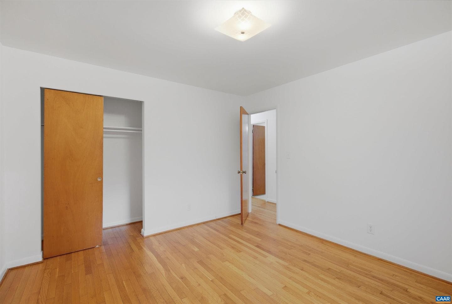 2238 Banbury St photo 12