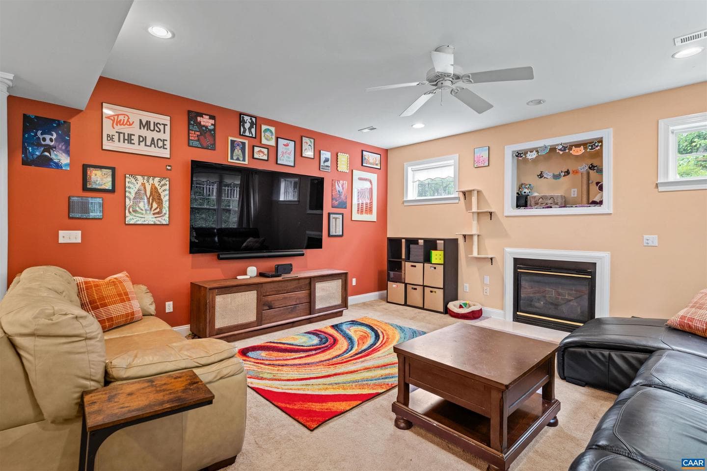 560 Rolling Valley Ct photo 5