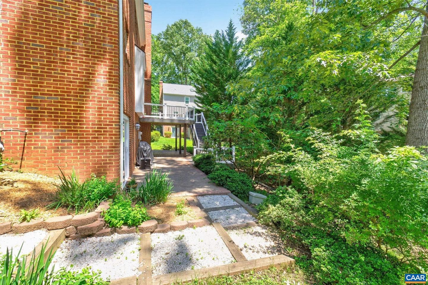 1845 Amberfield Dr photo 39