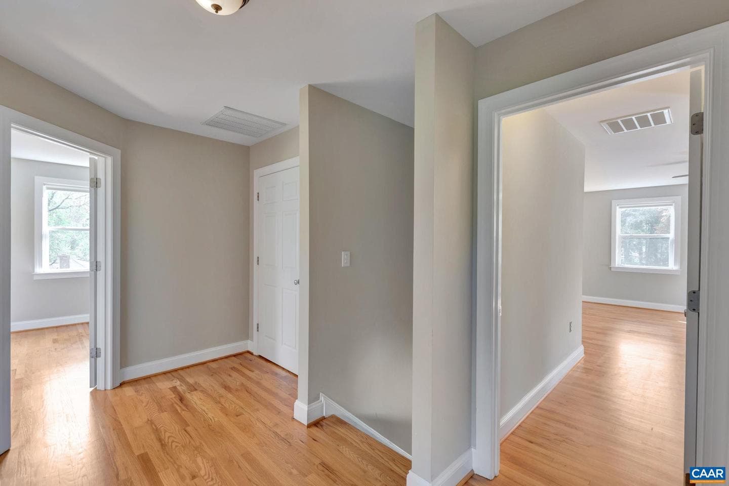 2313 Wayne Ave photo 30