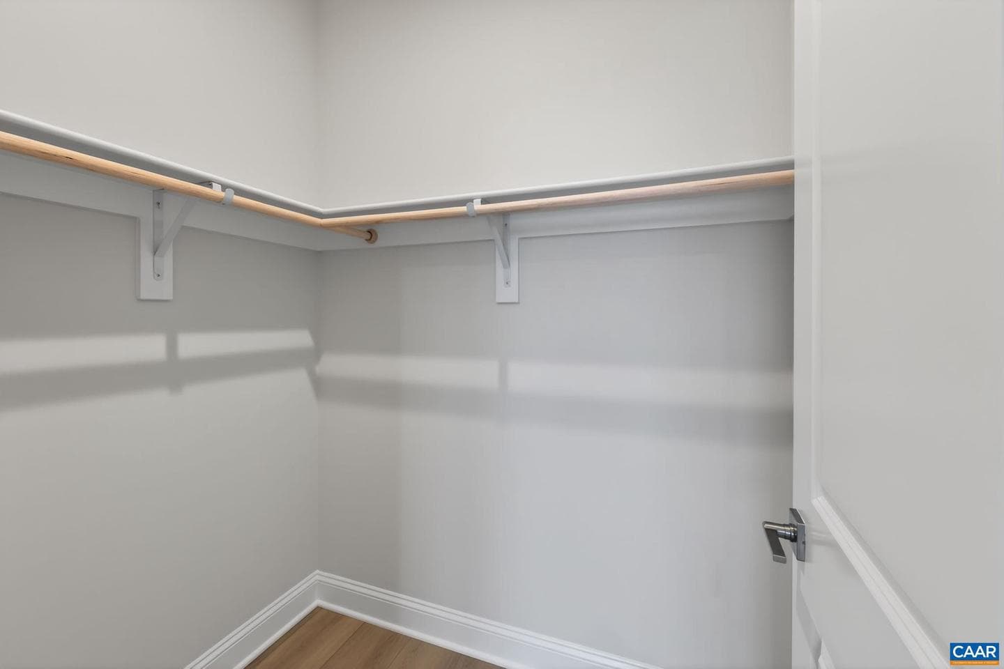 1380 Marcella St photo 32