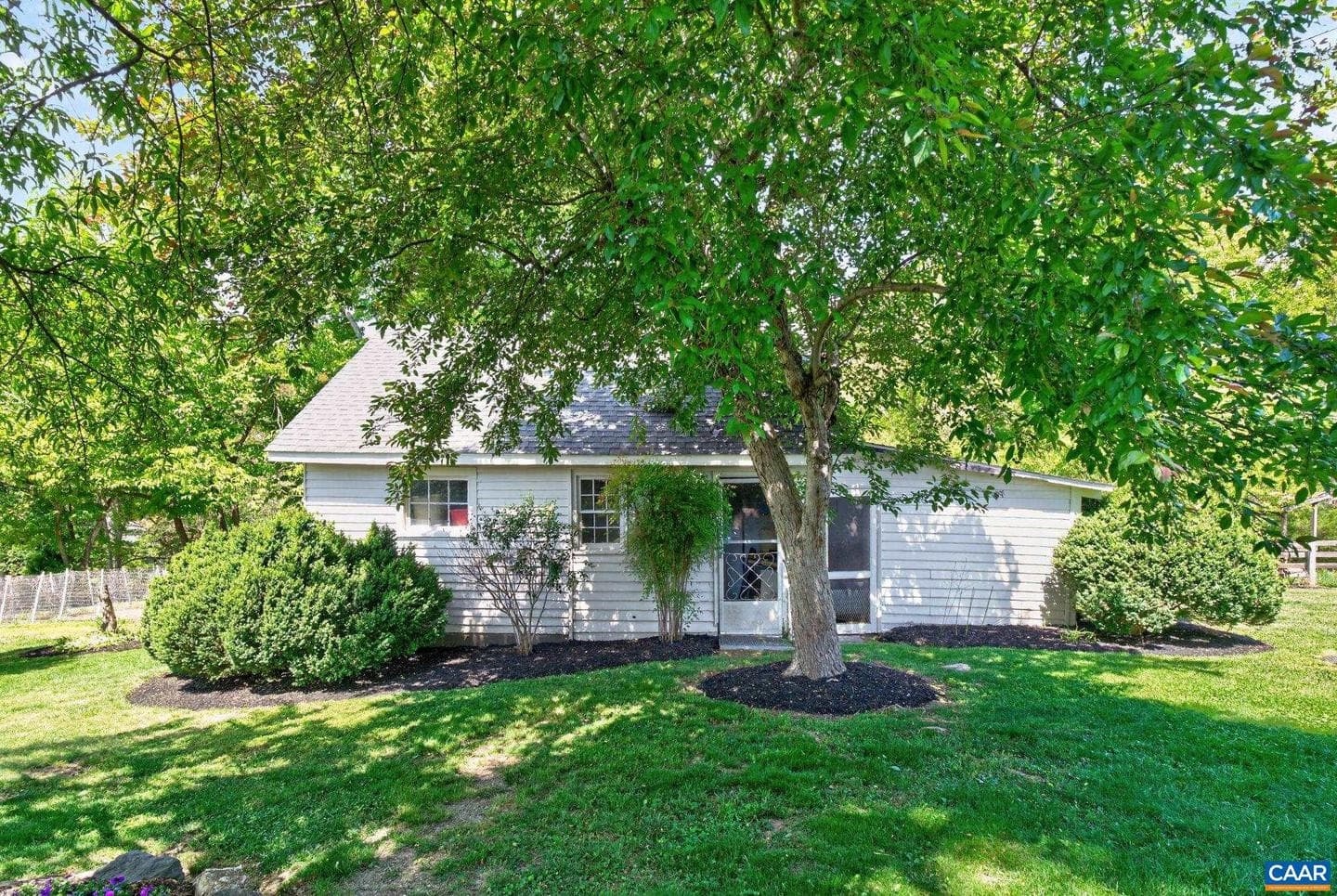 28 Ridgeway Farm Ct photo 38