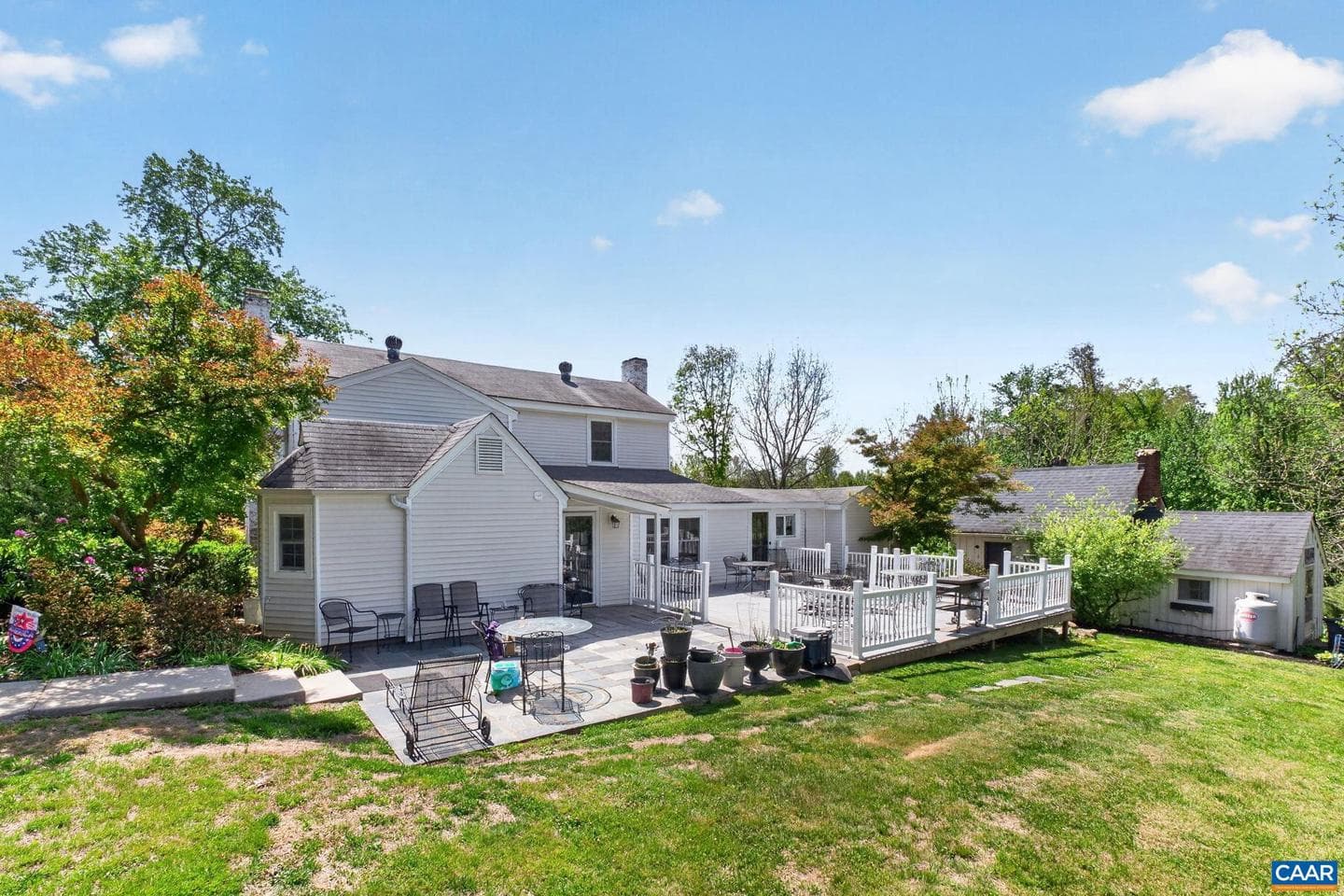 28 Ridgeway Farm Ct photo 45