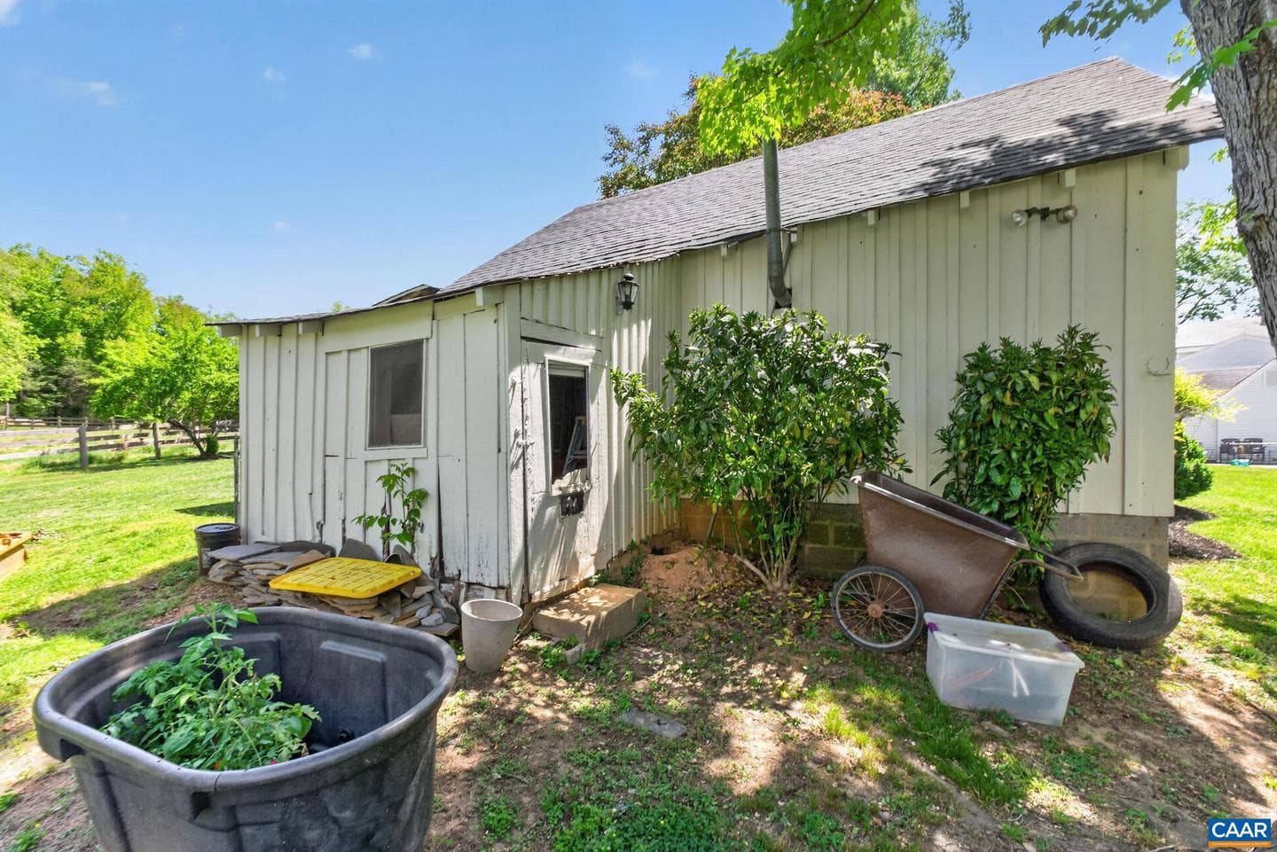 28 Ridgeway Farm Ct photo 52