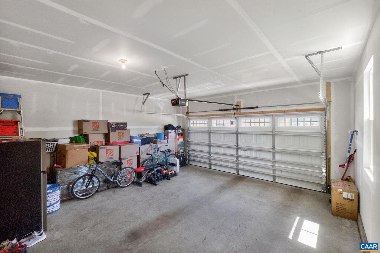 104 Gunnison Dr photo 32