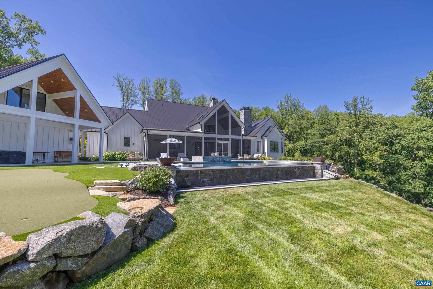 2098 Goodling Rd photo 63