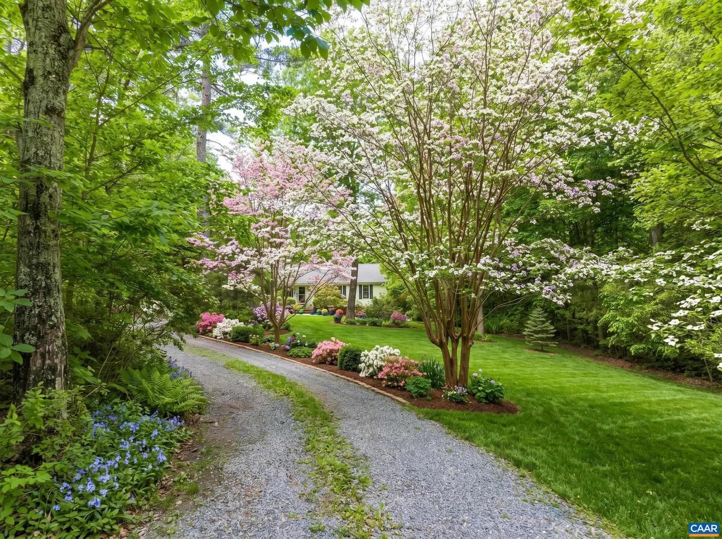 47 S Fork Dr, Louisa