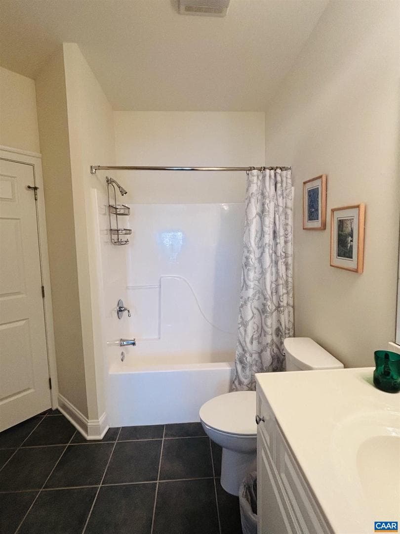 949 Glenwood Station Ln #201 photo 17