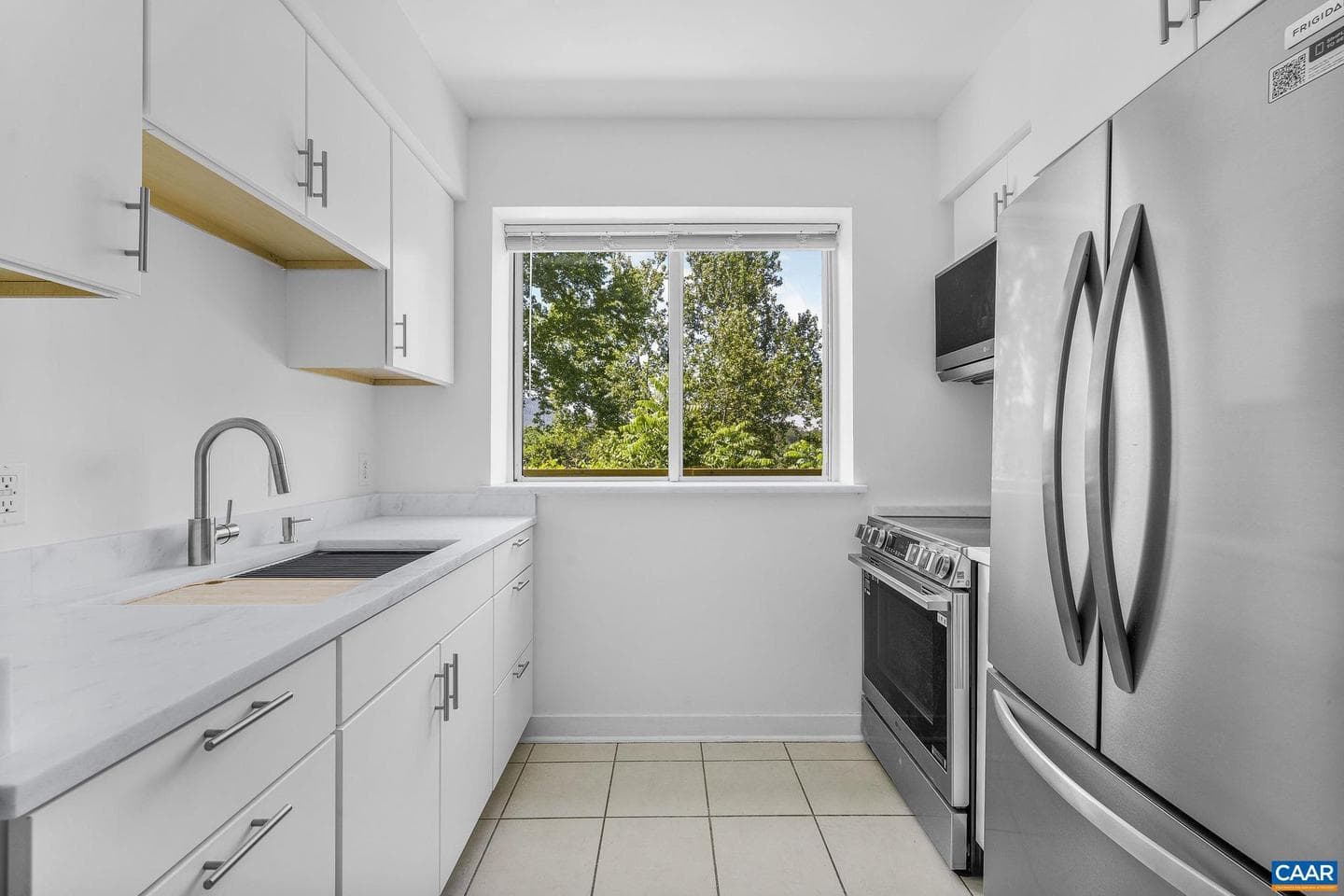 1604 Monticello Ave #a photo 10