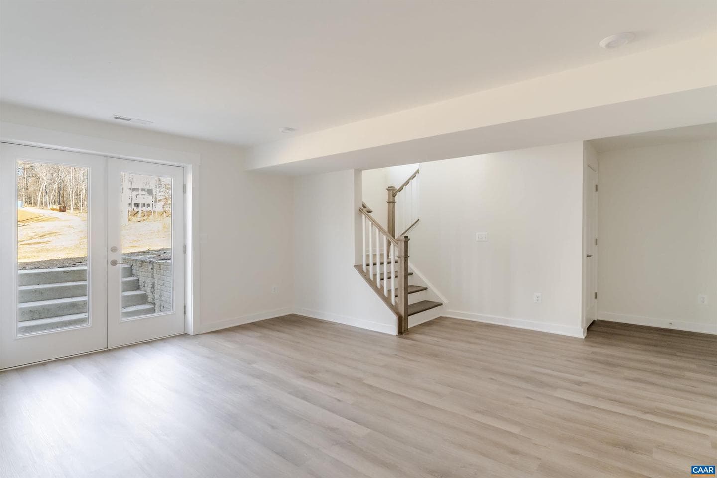 6366 Louisa Rd photo 15