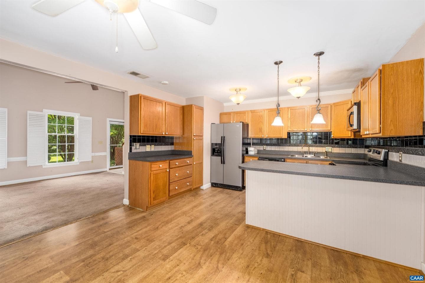 219 Duke St photo 3