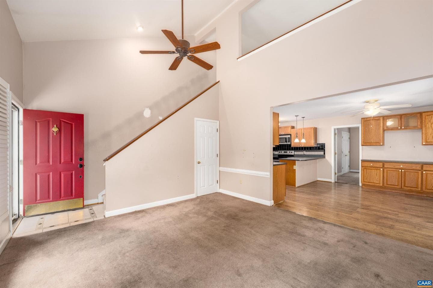 219 Duke St photo 9