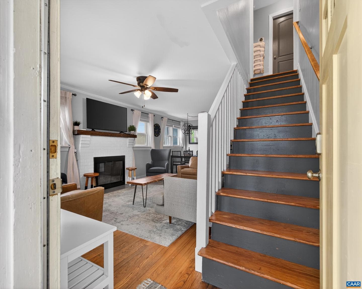 1304 Belleview Ave photo 4