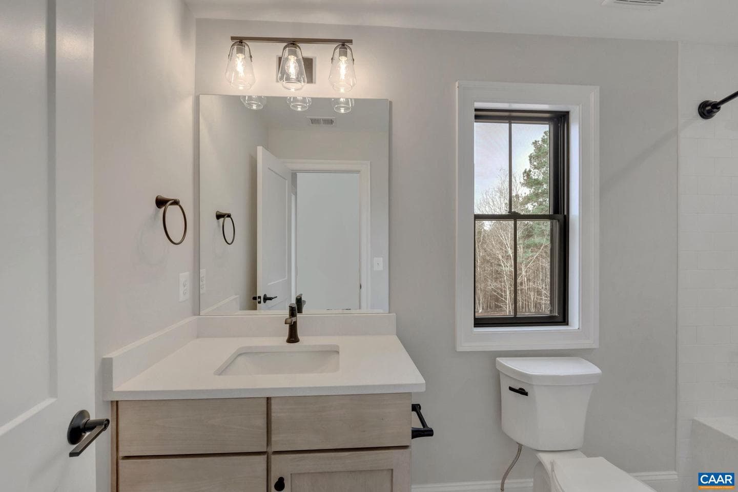 2534-4 Montgomery Ridge Rd photo 23