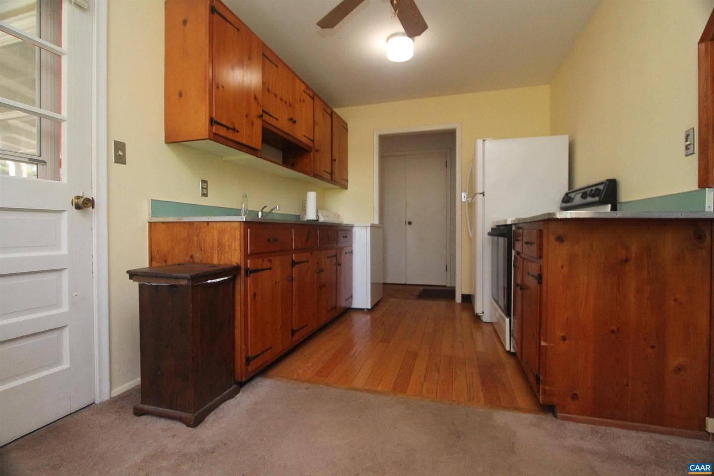 4480 Stony Point Rd photo 14