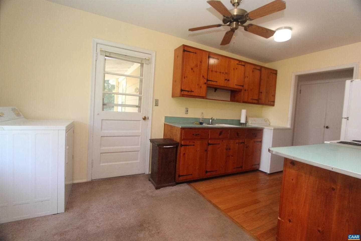 4480 Stony Point Rd photo 15