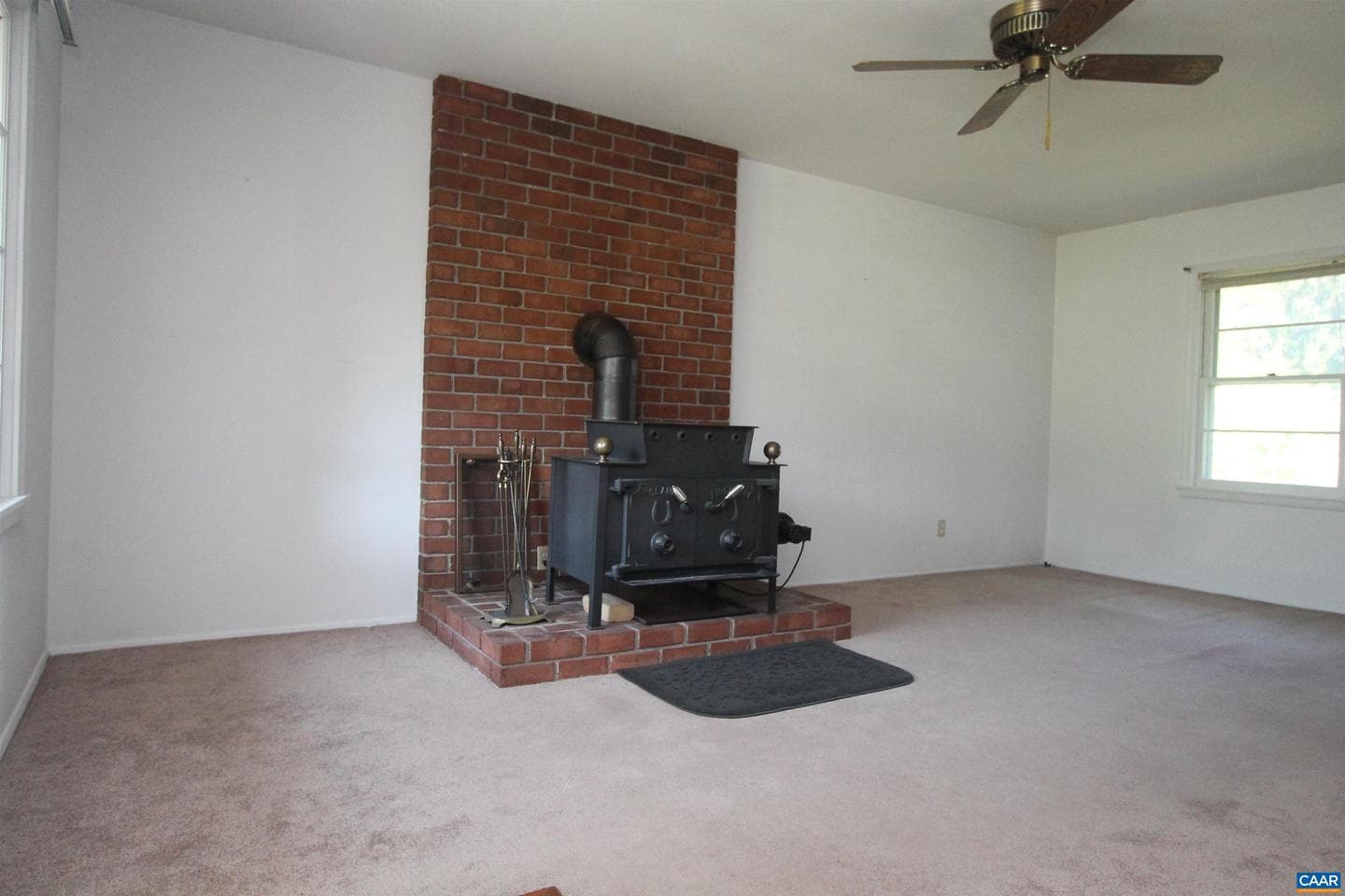 4480 Stony Point Rd photo 16
