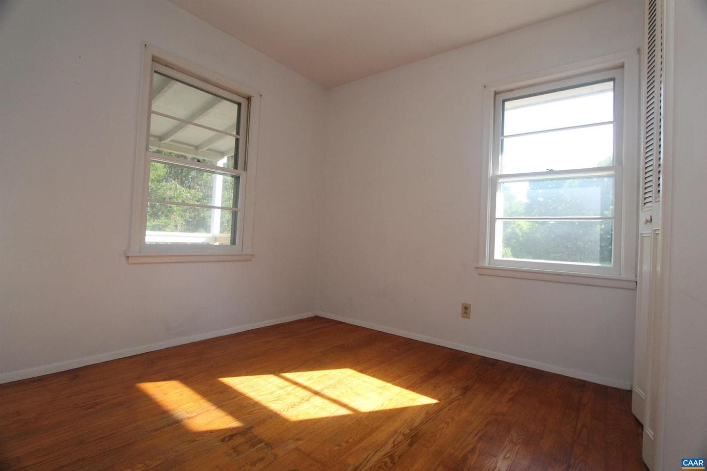 4480 Stony Point Rd photo 18