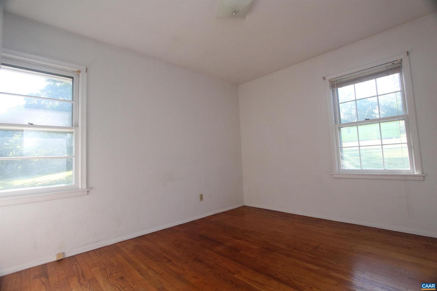 4480 Stony Point Rd photo 19