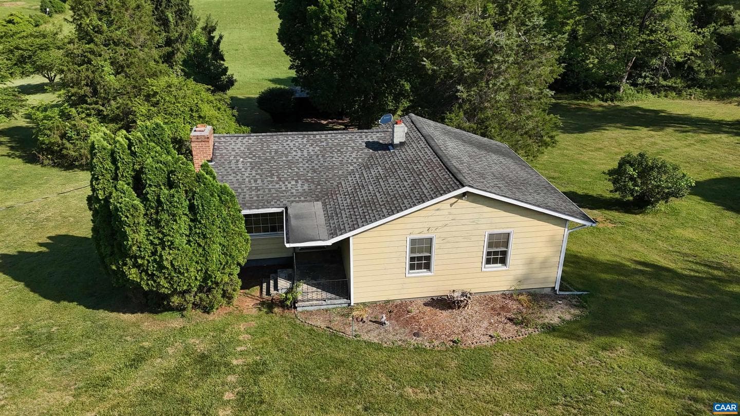 4480 Stony Point Rd photo 22