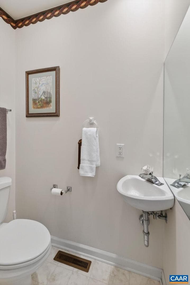 42 Cliftwood Rd photo 19