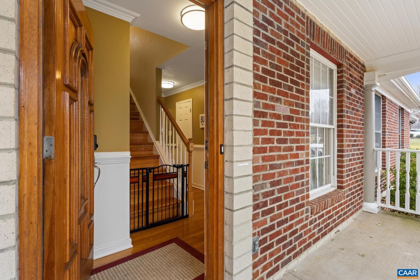 15760 Fox Chase Ln photo 3