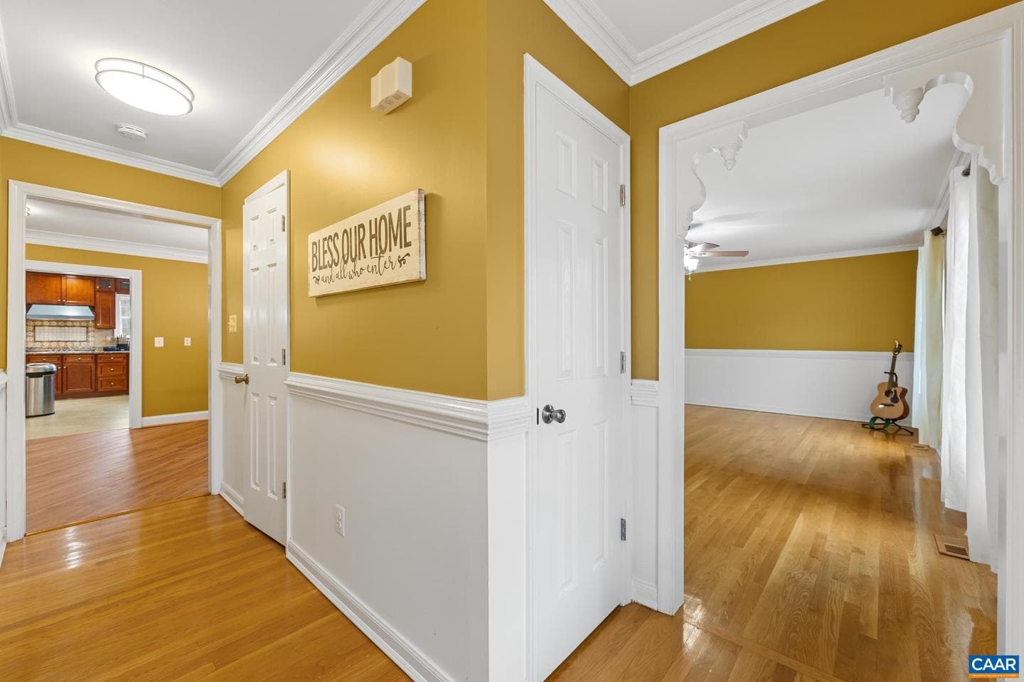 15760 Fox Chase Ln photo 4
