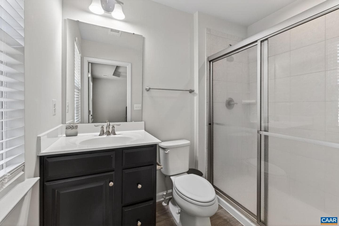 93 Virginia Ave photo 12