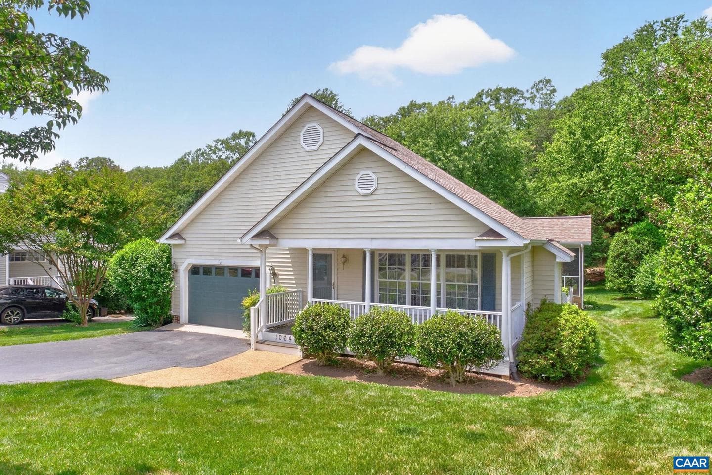 1064 Wintergreen Ln photo 34