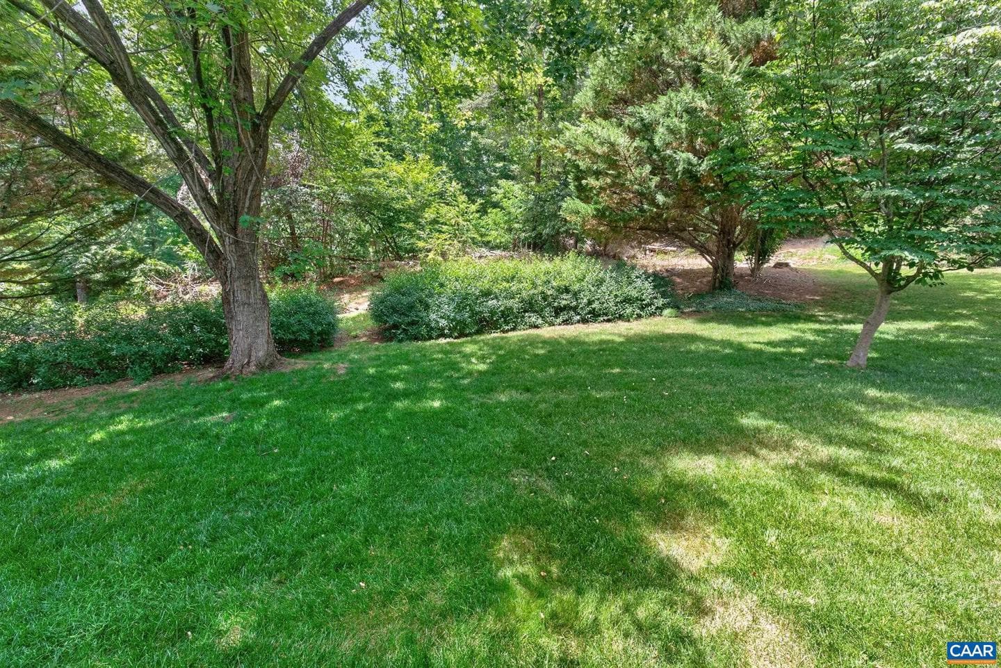 1064 Wintergreen Ln photo 42