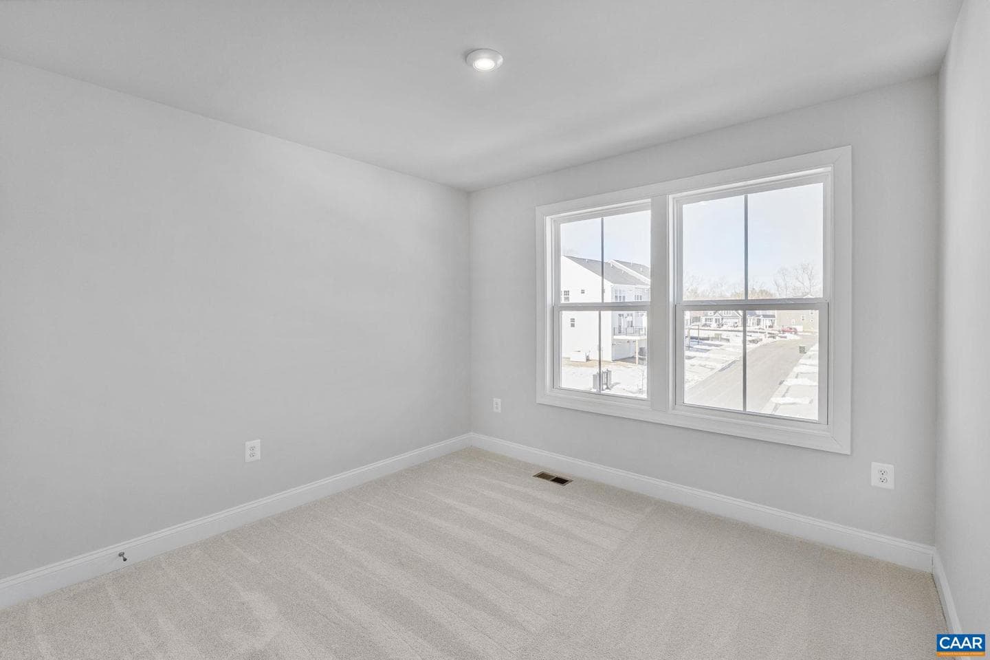 3046 Farrow Cir photo 41