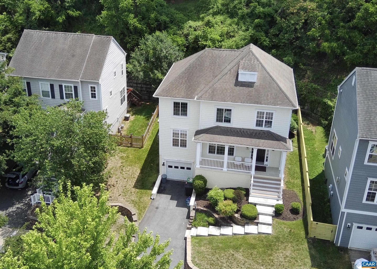 1102 Saint Charles Ct photo 23