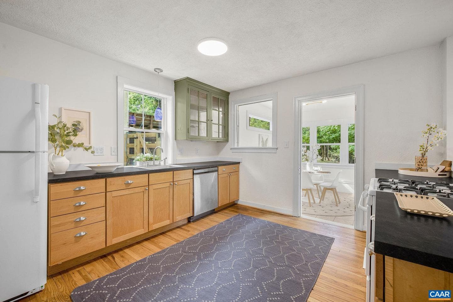500 Druid Ave photo 18