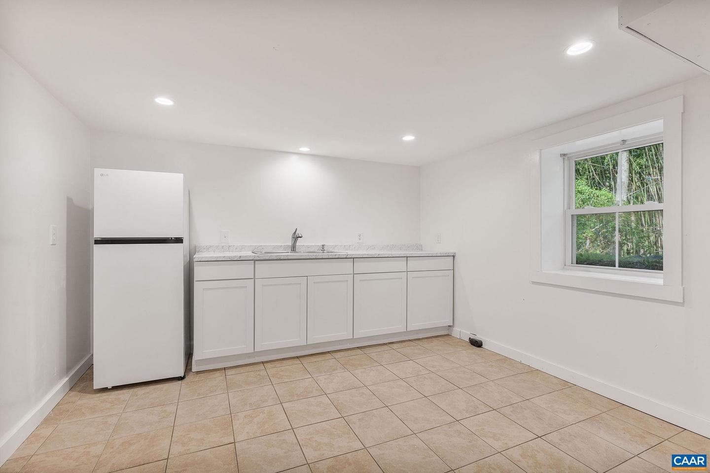 500 Druid Ave photo 28