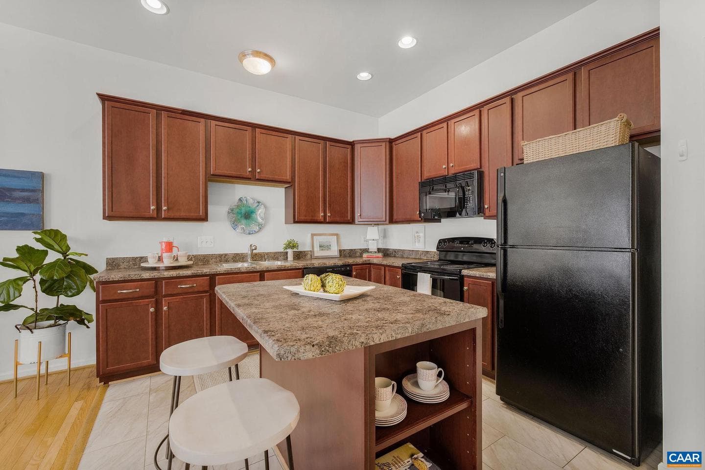161 Brookwood Dr photo 10
